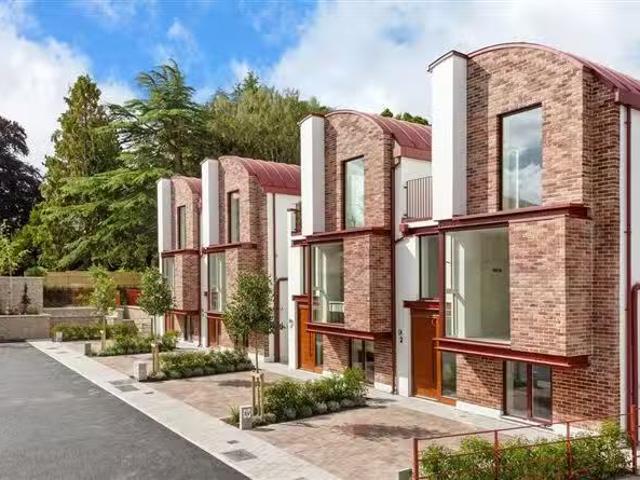 Avoca Grove, Grove Avenue, Blackrock, County Dublin