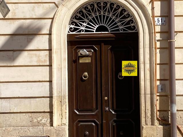 Avola AFFITTASI CASA INDIPENDENTE