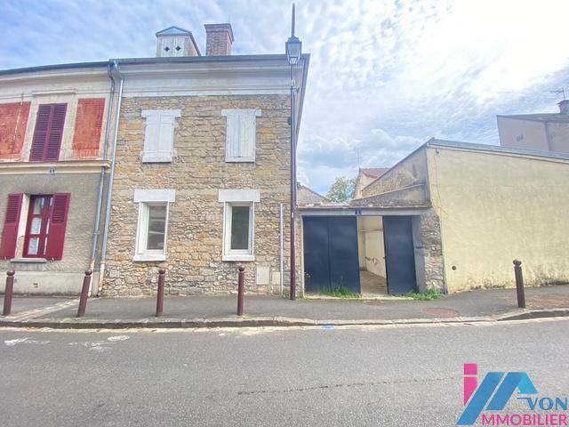 Avon village, Maison en location à avec AVON IMMOBILIER