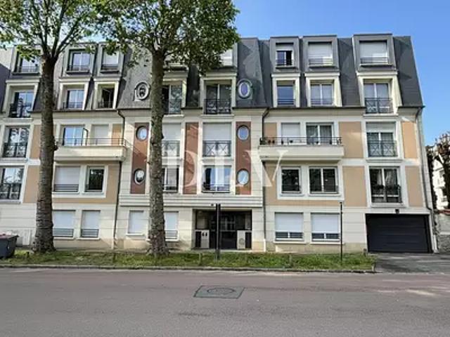 Avon 77210 Achat / Vente appartement 3 pièces t3 au dernier étage