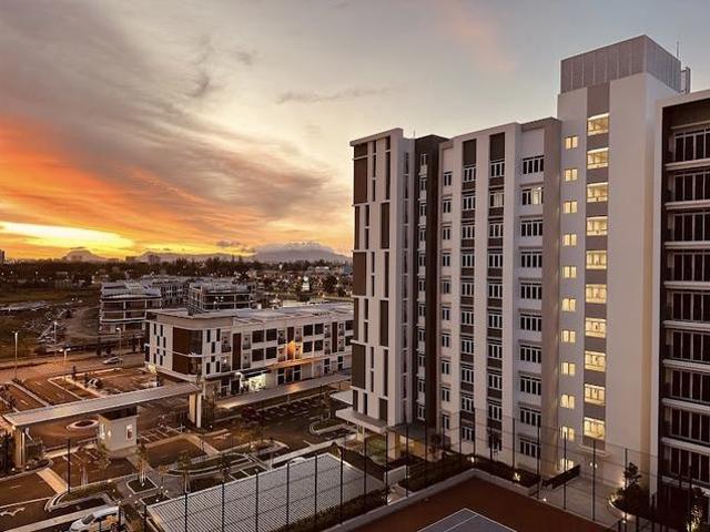 AVONA RESIDENCE Higher Floor face Morning Sun FOR SALE