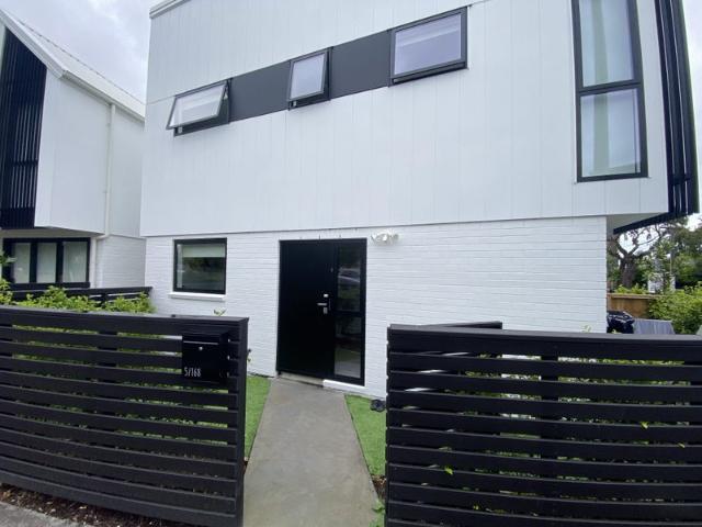 Avondale, 2 bedrooms