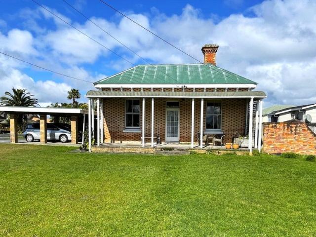 avondale, 3 bedrooms
