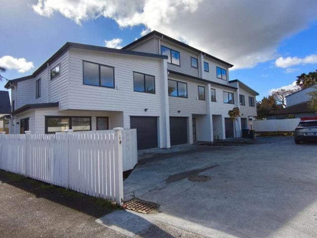 Avondale, 3 bedrooms