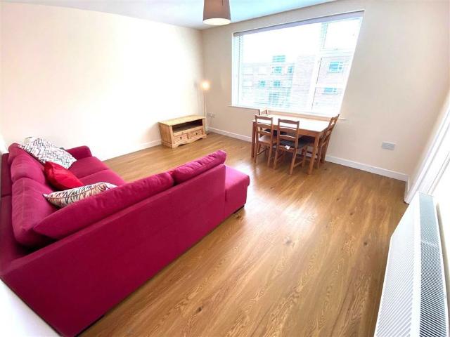 Avondale Mews, Sandymount, Dublin 4