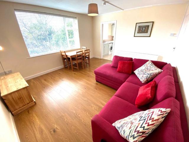 Avondale Mews, Sandymount, Dublin 4