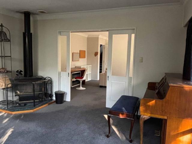 Avonhead, 4 bedrooms