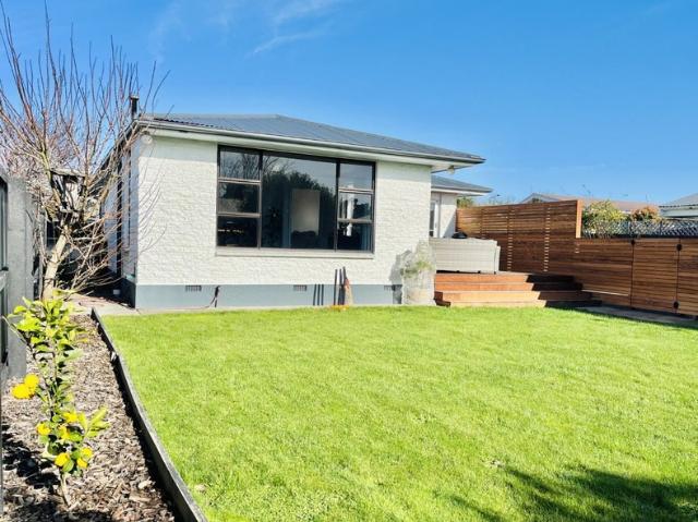 avonhead, 5 bedrooms