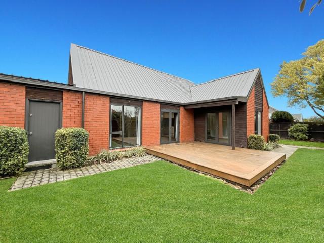 avonhead, 3 bedrooms