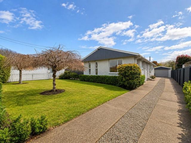 avonhead, 3 bedrooms