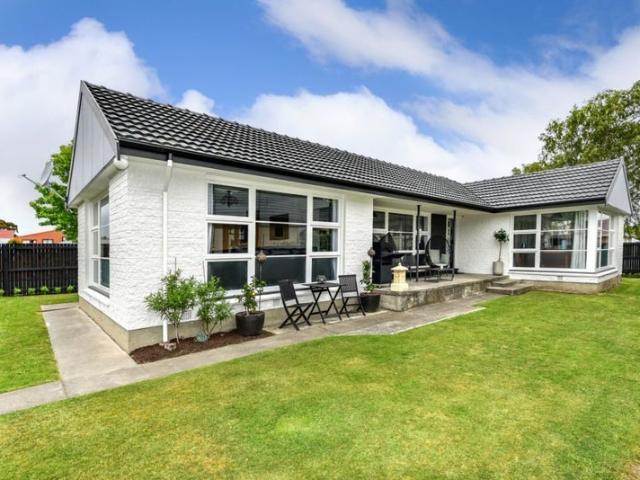 avonhead, 3 bedrooms