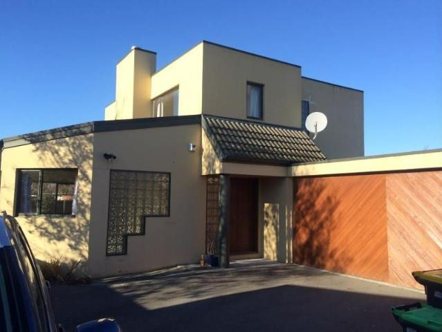 avonhead, 3 bedrooms