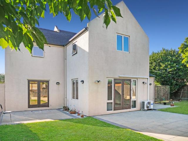 avonhead, 3 bedrooms