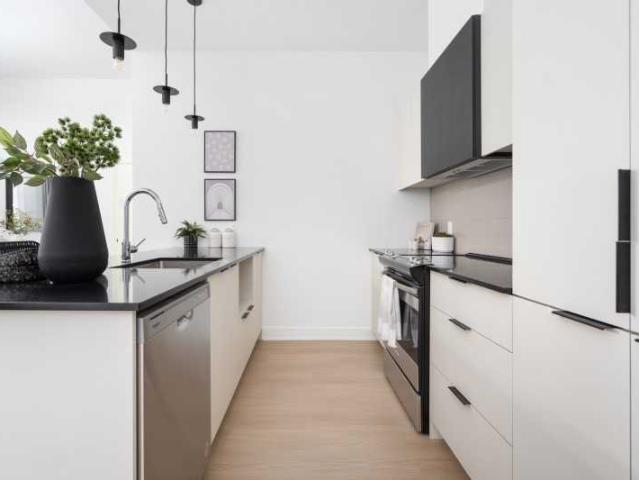 AVA Condos Locatifs Studio Apartment for Rent at 4982 Place De La Savane, Montréal, QC H4P 0C7 Snowdon