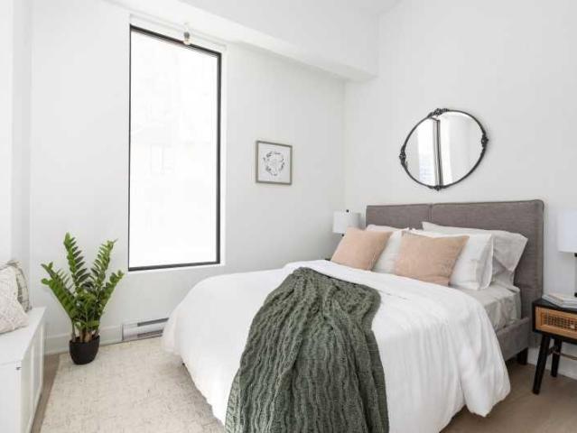 AVA Condos Locatifs 2 Bedroom Apartment for Rent at 4982 Place De La Savane, Montréal, QC H4P 0C7 Snowdon