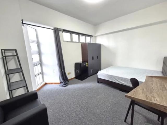 Ava Tower Room 5