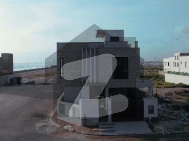 Avail Yourself A Great Prime Location 300 Square Yards House In DHA Phase 8