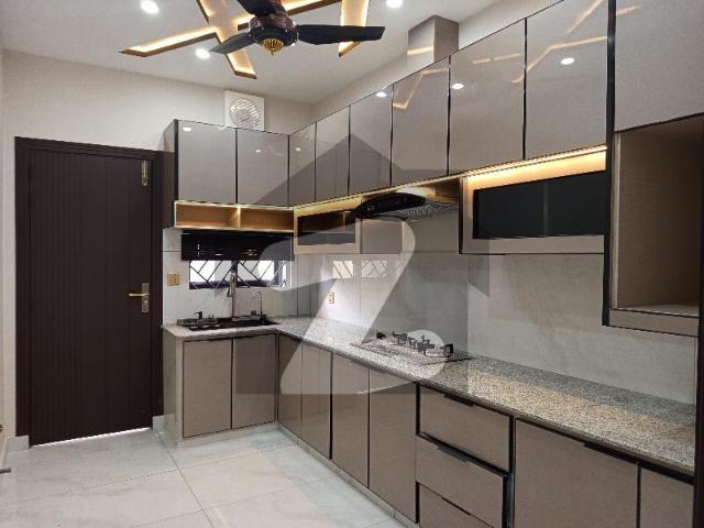 Avail Yourself A Great Prime Location 5 Marla House In Citi Housing Society