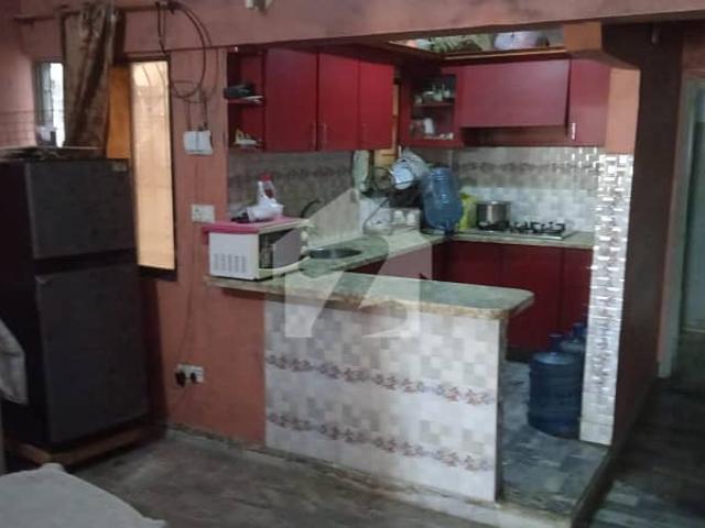 Avail Yourself A Great Prime Location 950 Square Feet Flat In Gulistan e Jauhar Block 13