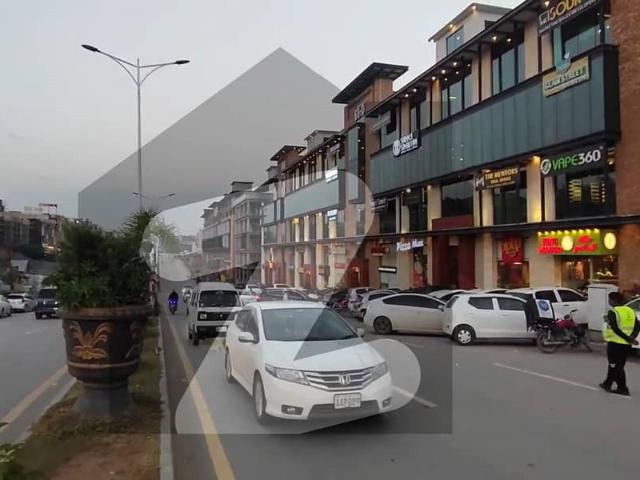 Avail Yourself A Great 14 Marla Building In The Oak Food Street