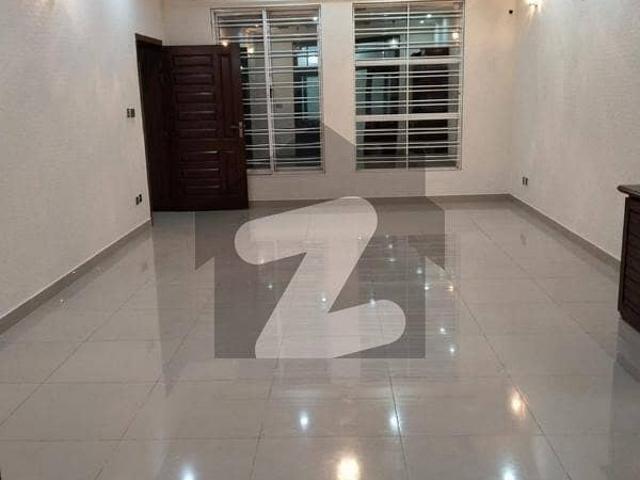 Avail Yourself A Great 14 Marla House In I 8/3