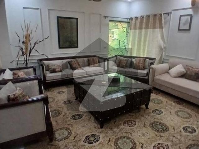 Avail Yourself A Great 20 Marla Upper Portion In Top City 1