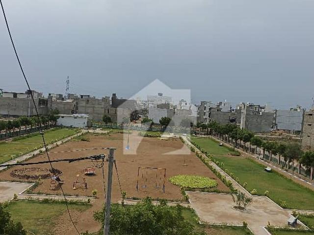 Available 120 Sq Yards Residential Plot Ideal Location And Reasonable Price
