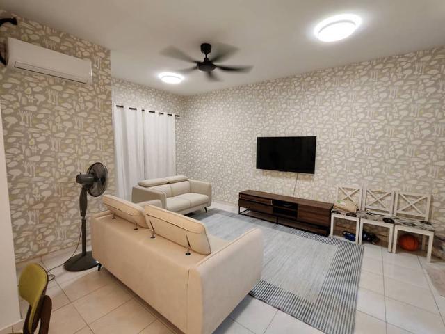 Available Desa Impiana Puchong Prima Tasik LRT Full Furniture Meranti