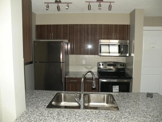 AVAILABLE IMMEDIATELY KINCORA CONCRETE APARTMENT