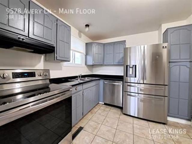 Available July 1st/ MAIN FLOOR UNIT IN FOREST GLADE