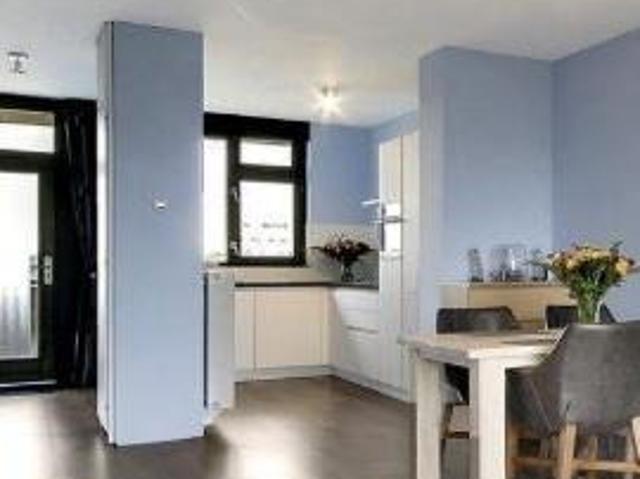 Available room with own balcony 16 sq.m