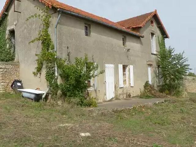 Availles Thouarsais 79600 Achat / Vente maison 4 pièces t4