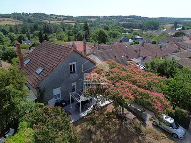 Availles Limouzine 86460 Achat / Vente maison 6 pièces t6 piscine