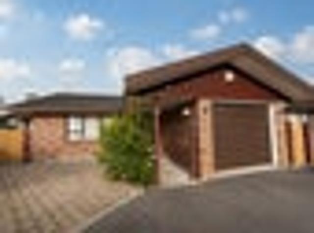 Avalon, 2 bedrooms, $630 pw