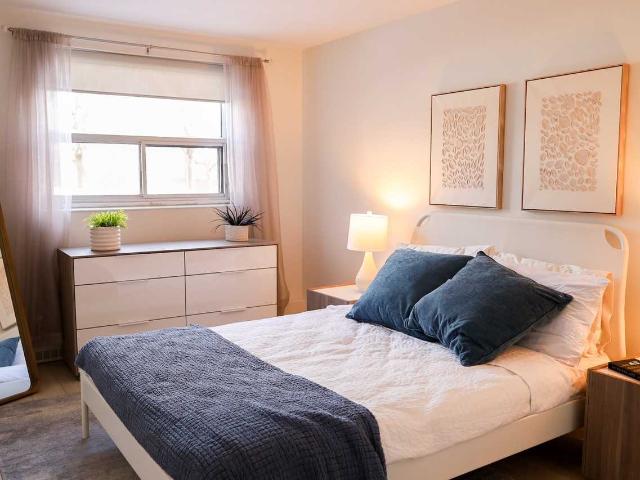 Avalon Park 1 Bedroom Apartment for Rent at 2470 Southvale Cres, Ottawa, ON K1B 4L9 Sheffield Glen