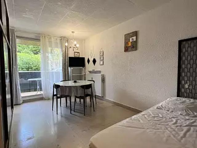 Avallon 89200 Location appartement 1 pièce t1