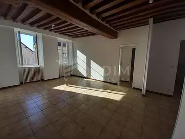 Avallon 89200 Location appartement 3 pièces t3