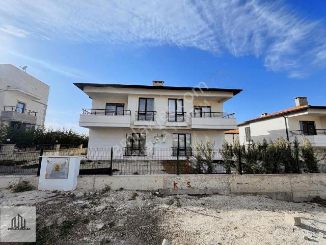 Avanosta Bitişik Nizam Dubleks Sıfır Villa