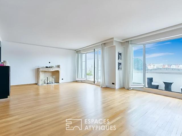Avant dernier étage de prestige avec balcons et vue dominante Quartier Molitor