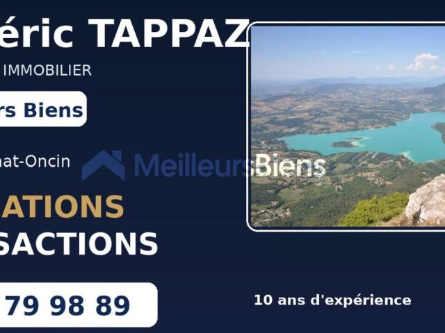 Avant pays Savoyard, deux stabulations libres 350 m² et 450m² avec hangar en bois 455 m² sur une parcelle de 4777 m² prix 185.000 €