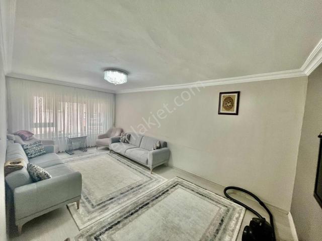 Avantaj'dan Yeşilbayır Cadde'de Full+full Yapılı Katta 3+1 Daire