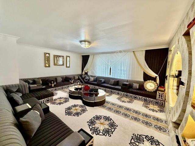 Avantaj'dan Yeşilbayır'da Ultra Geniş 3+1 Katta Yapılı Daire