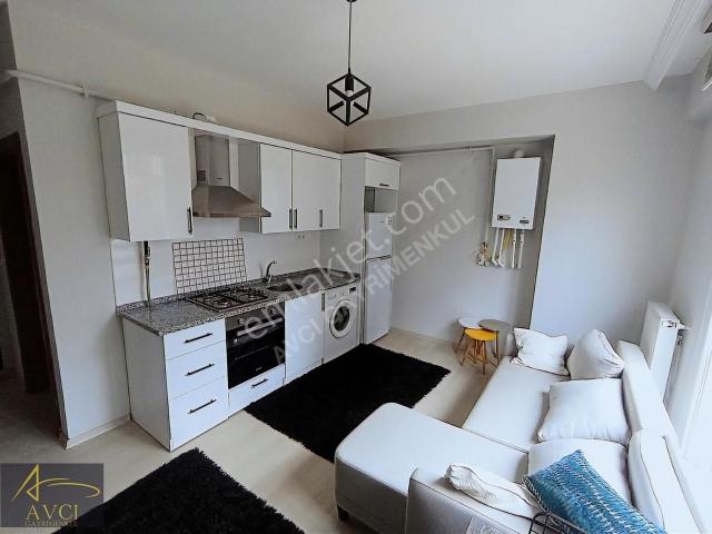 Avcı'dan Cumhuriyet Mah. 50m² Eşyalı Satılık 1+1 Daire