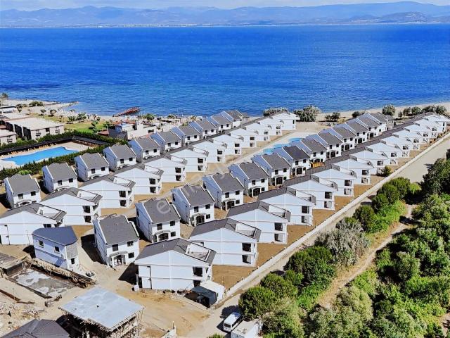 Avcı'dan Denize Sıfır 50 Dönüm İçinde Lüks Villalar