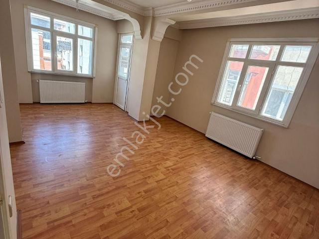 Avcılar Mustafa Kemalpaşa Mahallesinde 5+2 Satılık Dubleks Daire