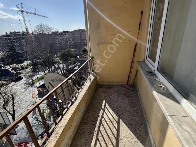 Avcılar Merkezde En İşlek Konumdakentsel Dönüşümü Olmayan Daire