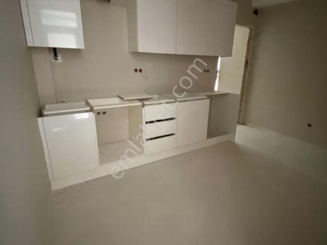 Avcılar Merkezde Sıfır 2+1 Ara Kat! Marmara Cad. Satılık Daire