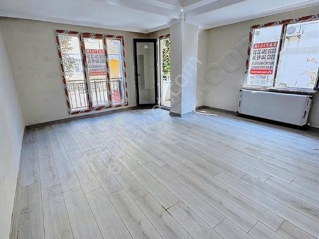 Avcılar Cihangir Metrobüse 2 Dakika Yürüme Mesafesinde Lüx 3+1