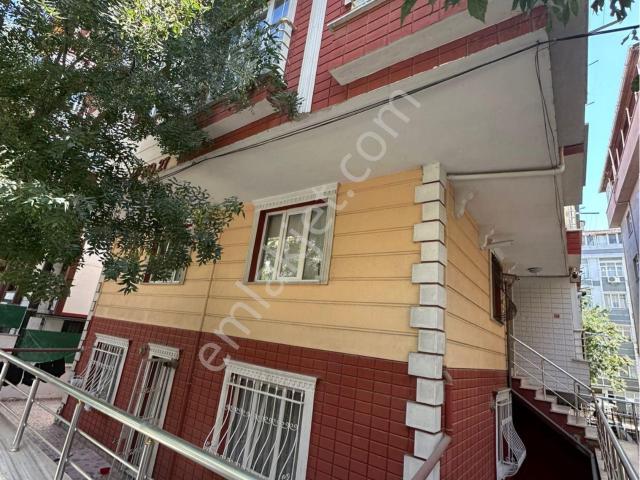 Avcılar Cihangirde 2+1 Bahçe Katı 12 Yaşında Metrobüs Sokağında