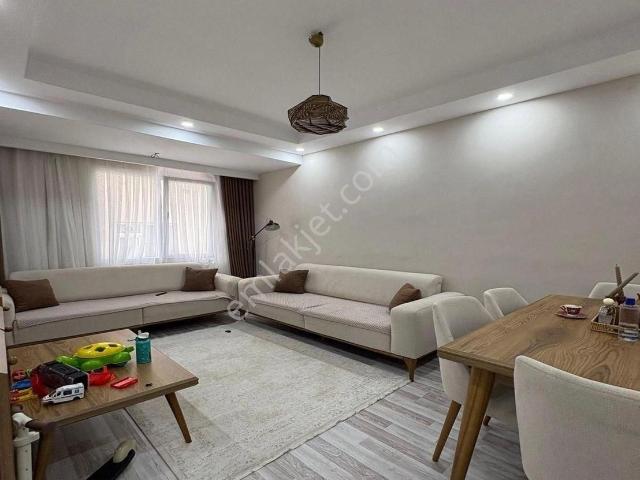 Avcılar Cihangirde İgs Camiye Yakın 2+1 Sıfır Kapalı Otoparklı